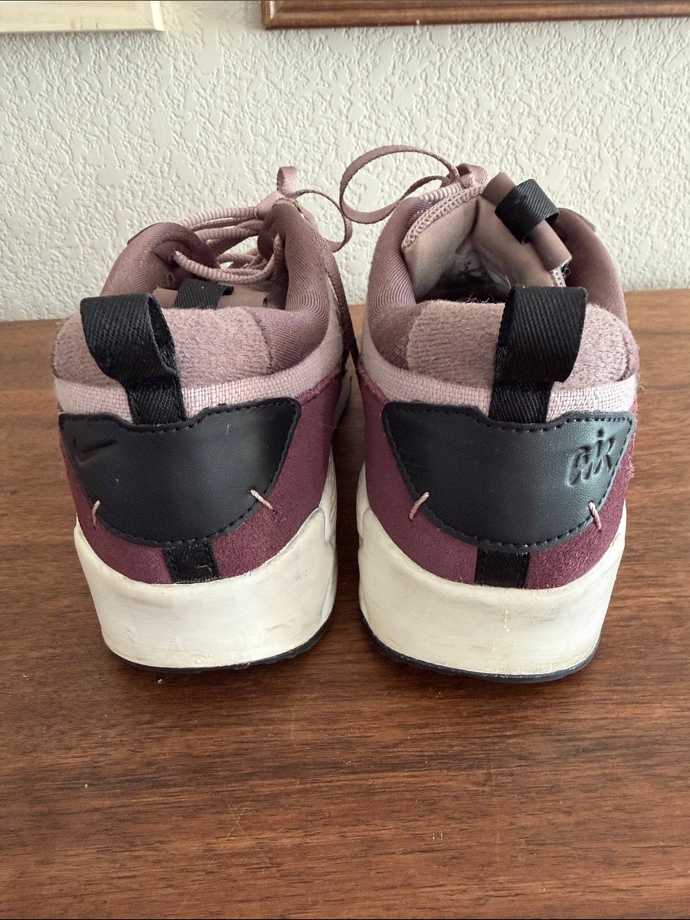 Nike Air Max 90 Futura 'Diffused Taupe' Sneakers Women's Size 8 - Picture 3 of 7